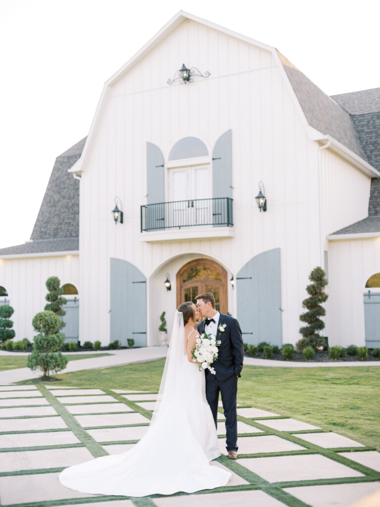 Bride & groom at wedding at The French Farmhouse Venue, photographed by Dallas Wedding Photographer, Bethany Erin Photography. 
