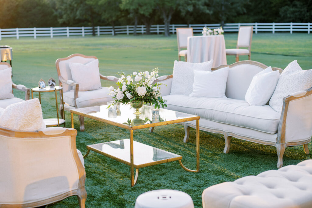 Cocktail hour decor photographed by Dallas Wedding Photographer, Bethany Erin Photography. 