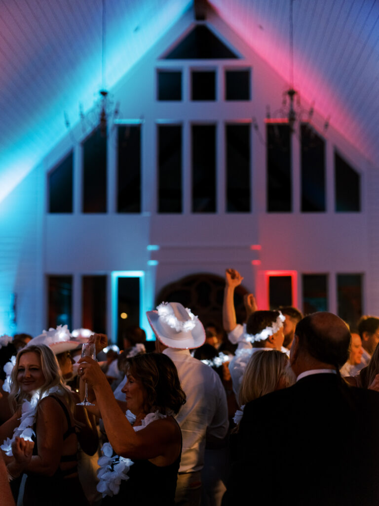 Reception dancing, photographed by Dallas Wedding Photographer, Bethany Erin Photography. 