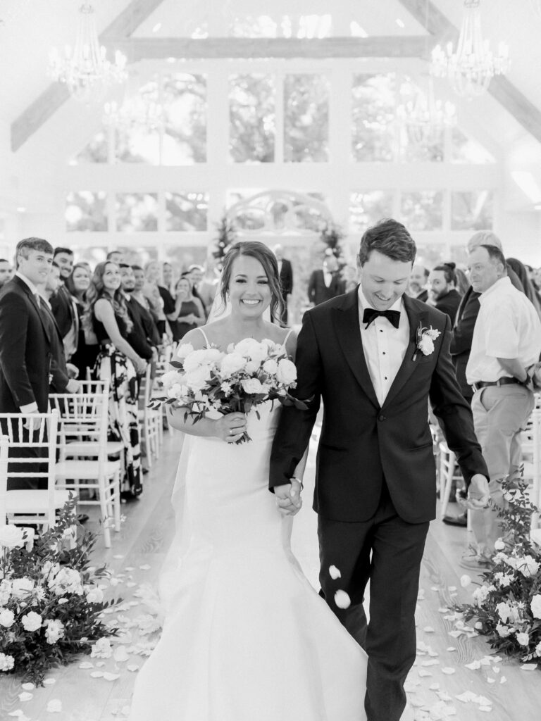 Bride and groom, photographed by Dallas Wedding Photographer, Bethany Erin Photography. 